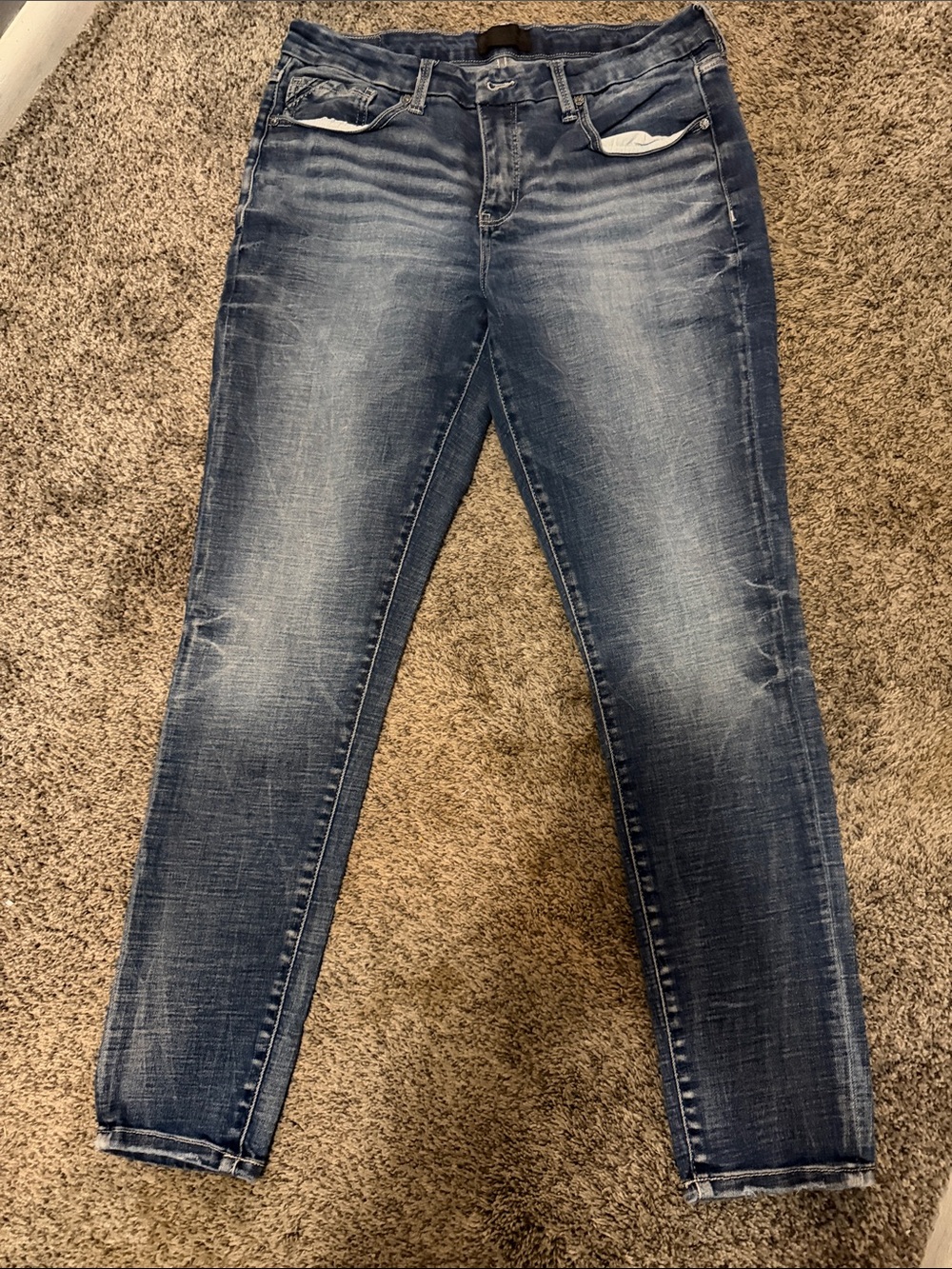 Buckle Women's Faded Blue Skinny Jeans